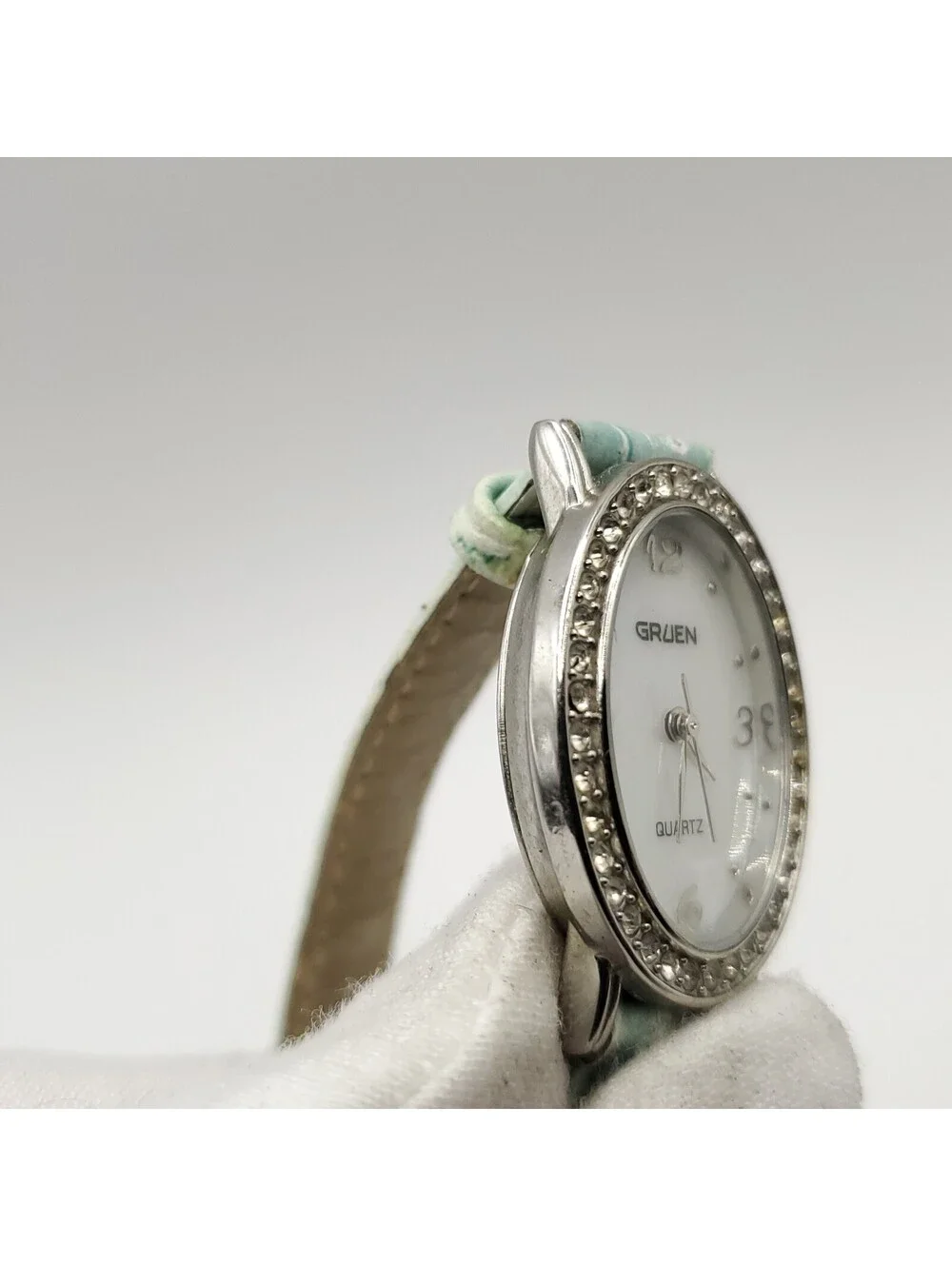 Gruen Rhinestone Bezel MOP Dial Womens Watch 24mm Oval New Battery